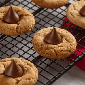 Peanutbutter Blossom Cookies