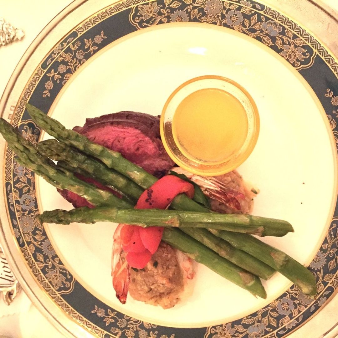 Beef Tenderloin Roast with Horseradish Cream and Holiday Asparagus Bundles