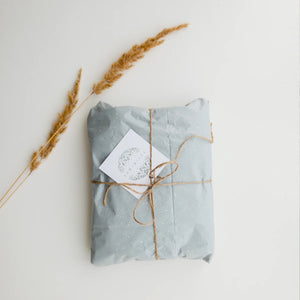 How to Give Thoughtful Gifts That Everyone Loves