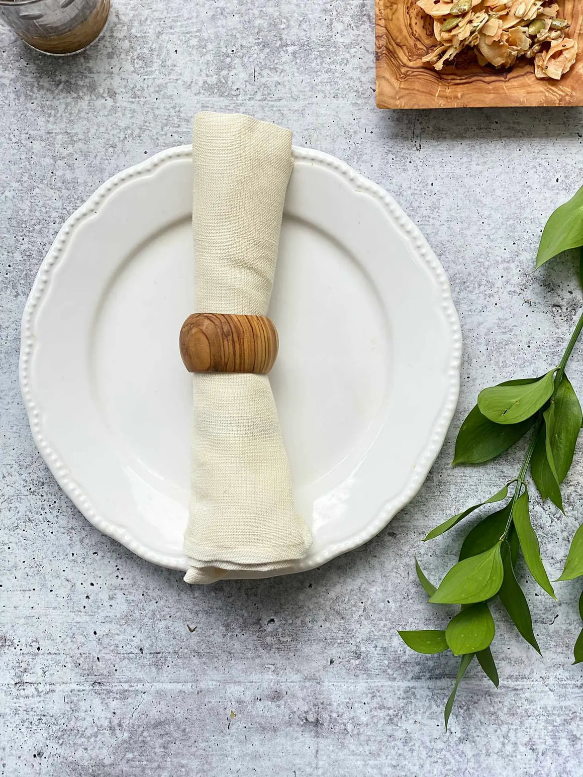 Olive Wood Set of 4 Napkin Rings