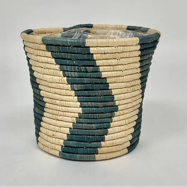 Gray Zig Zag Raffia Tapered Planter