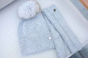 Pom Pom Hat