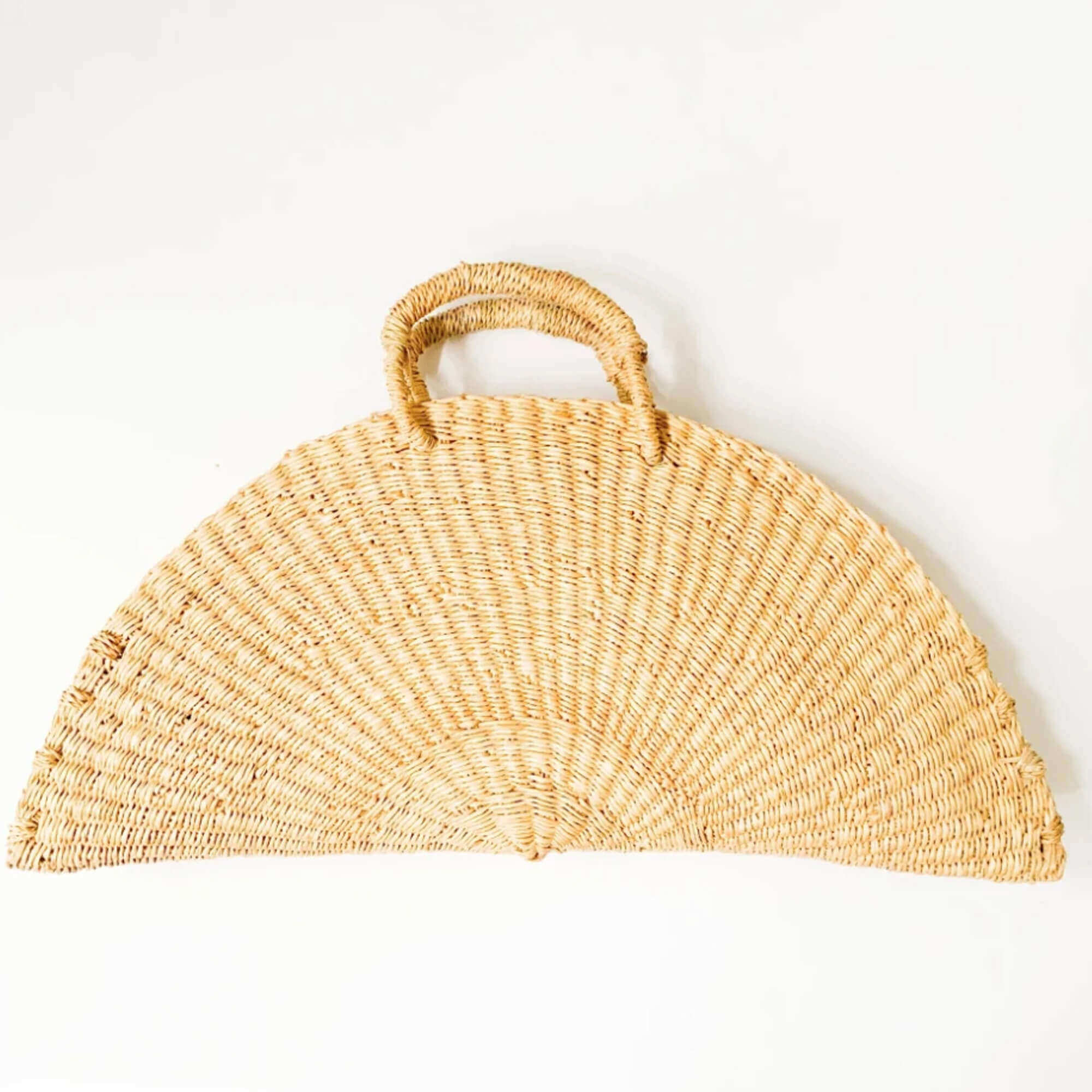 African Half Moon Small Straw Clutch - partager la joie